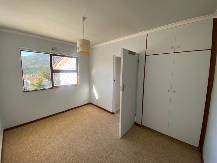 To Let 3 Bedroom Property for Rent in Fish Hoek Western Cape